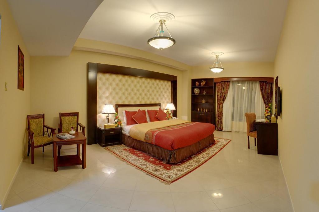 Aparthotel Deira Deluxe 4*