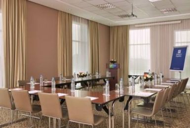 Holiday Inn Express Dubai Jumeirah, An Ihg Hotel 2* Dubai