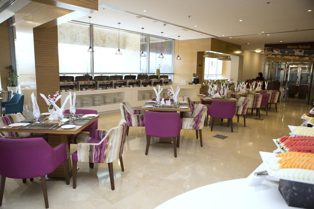 Best Western Plus Pearl Creek Hotel Dubai