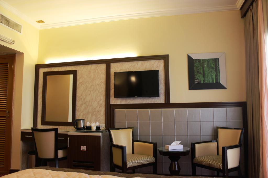 Hotel Al Khaleej Grand Dubai