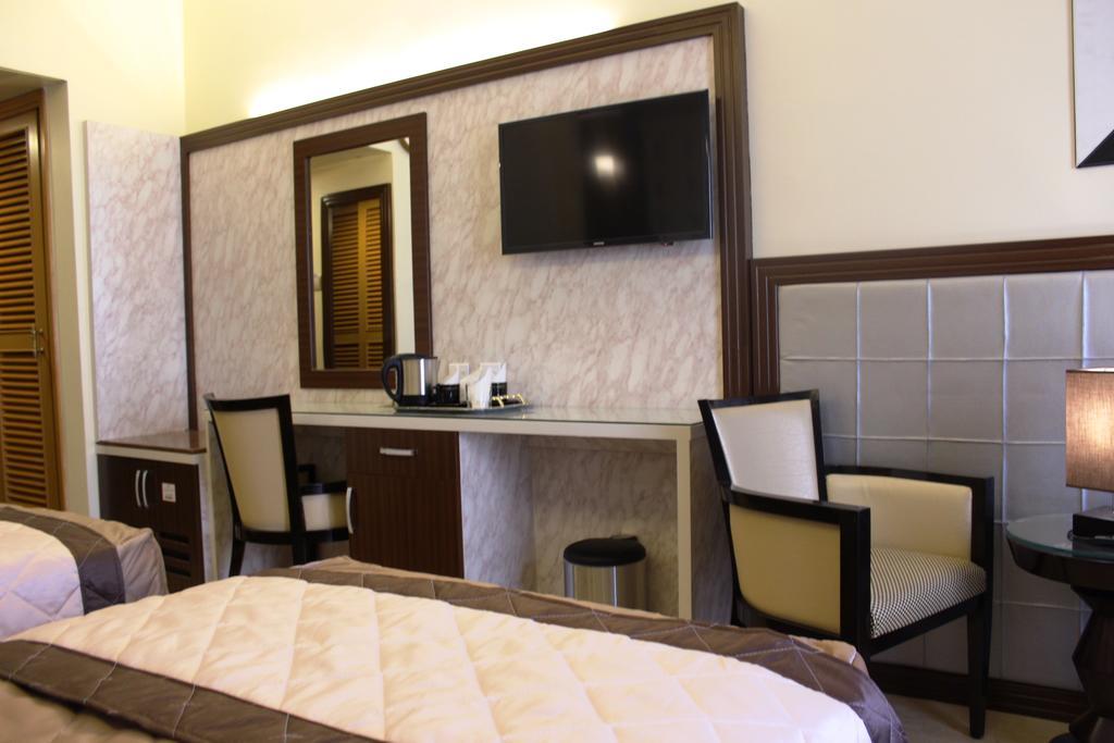 Al Khaleej Grand Dubai