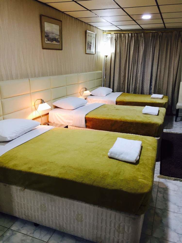 Hotel West
