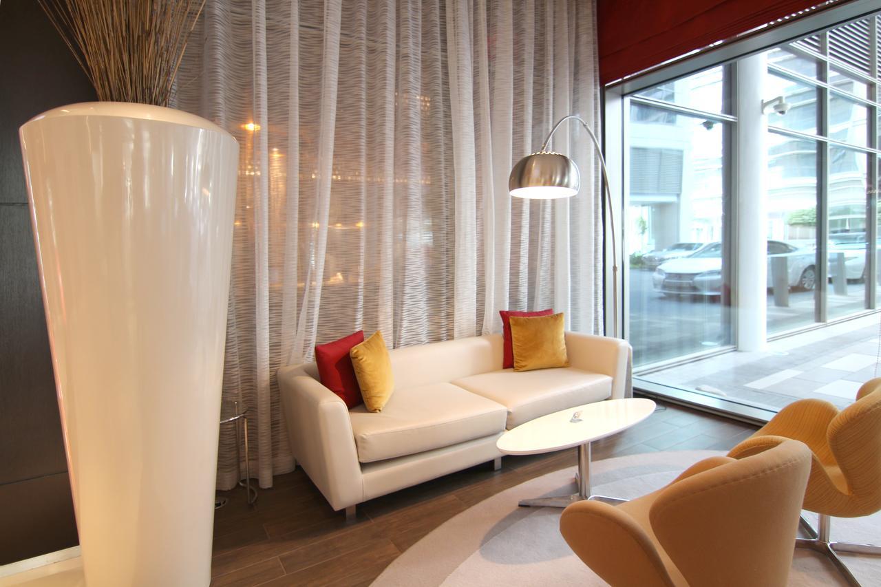 Ibis One - World Trade Centre Hotel 3*