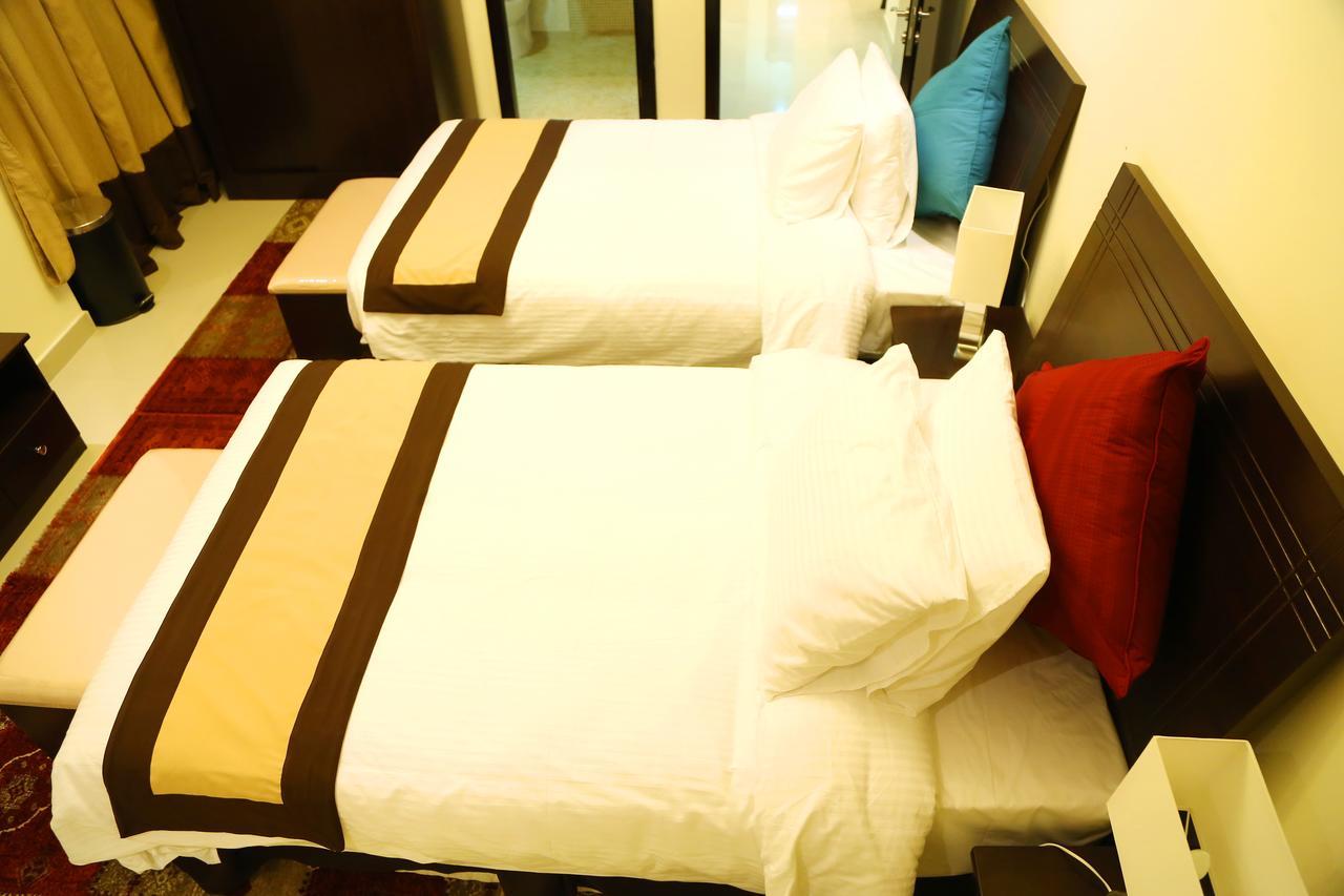 Travellers Aparthotel Dubai
