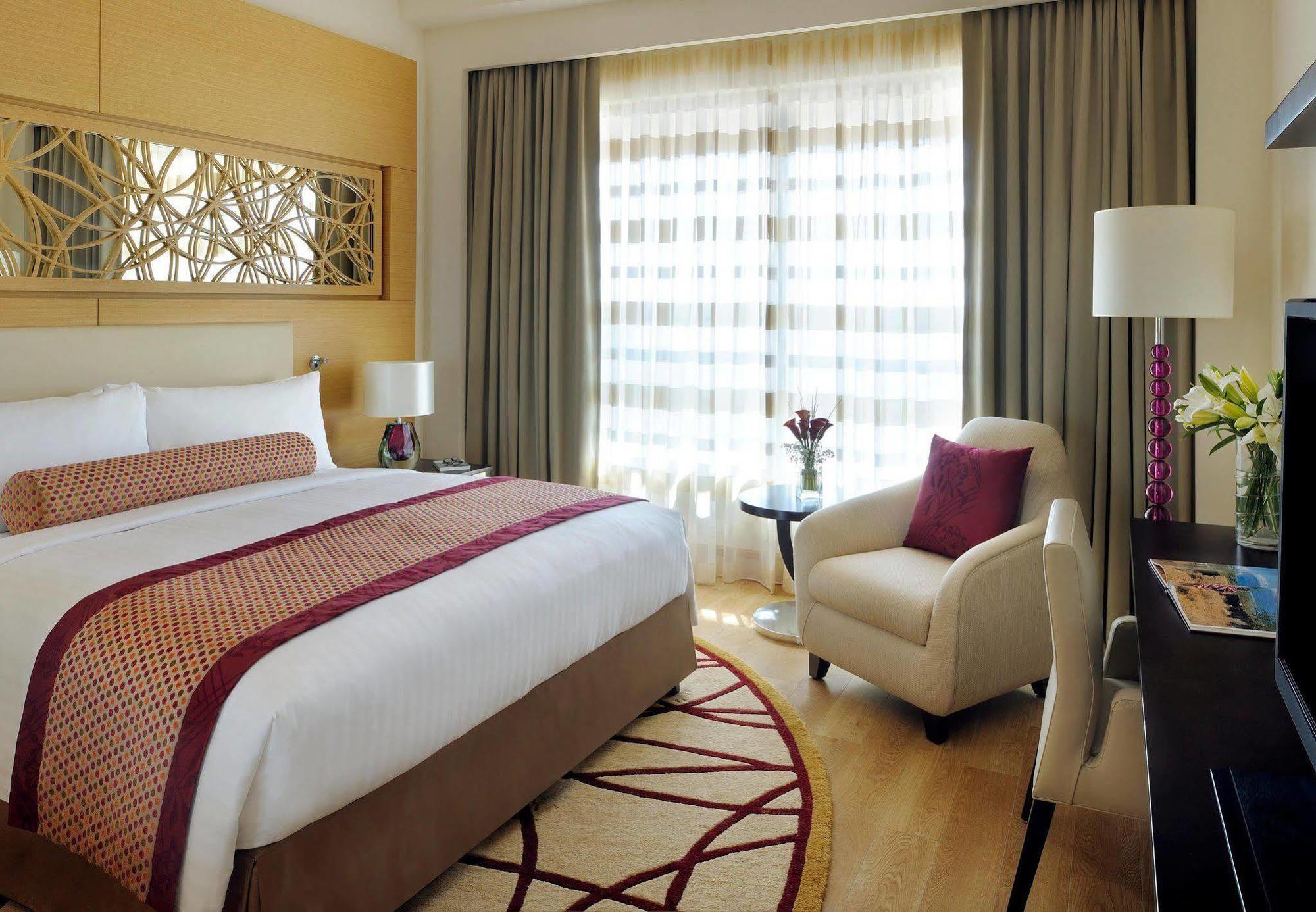 Marriott Al Jaddaf, Hotel 5*