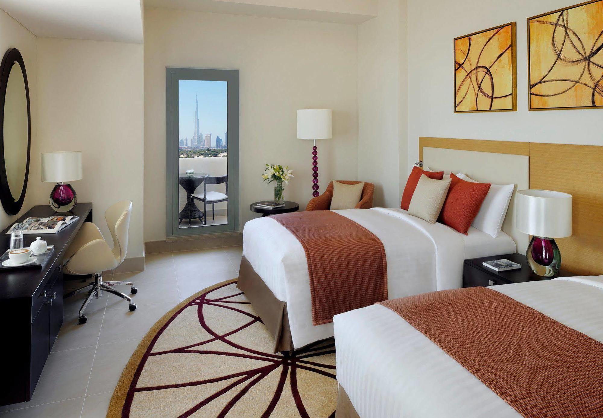 Hotel Marriott Al Jaddaf, 5*