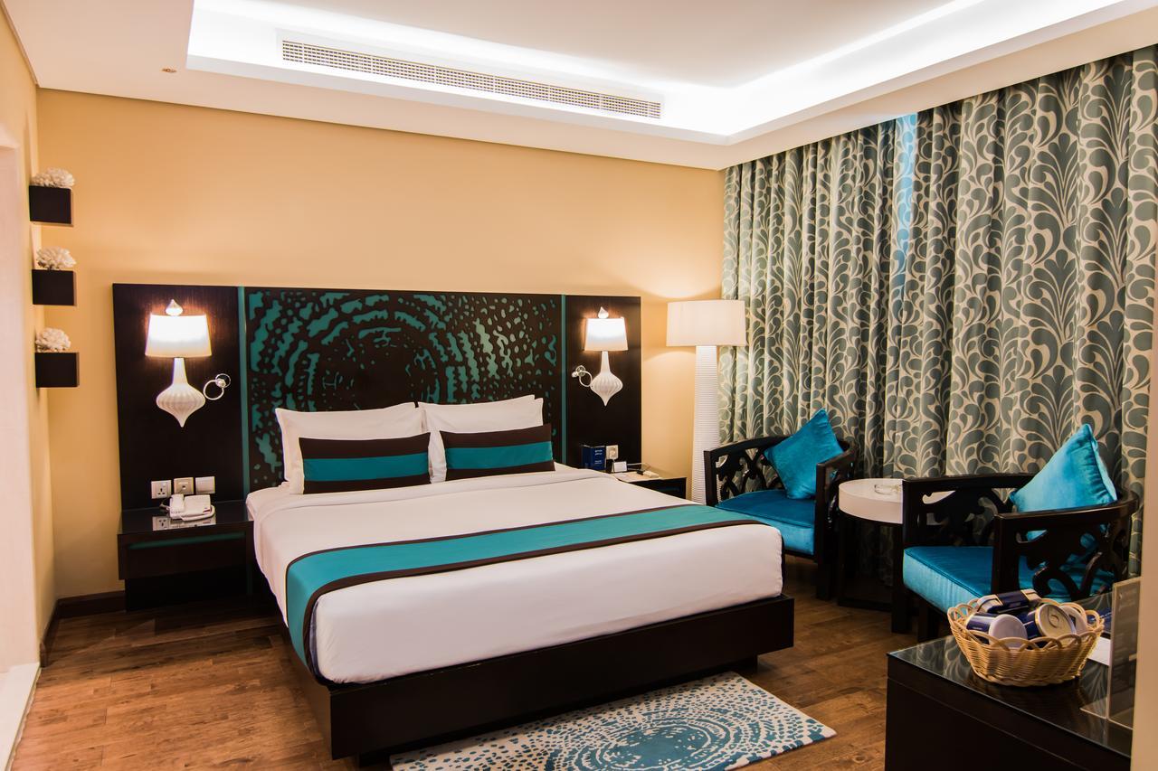Signature Al Barsha Hotel 4*