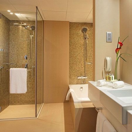Hotel Cosmopolitan - Al Barsha Dubai