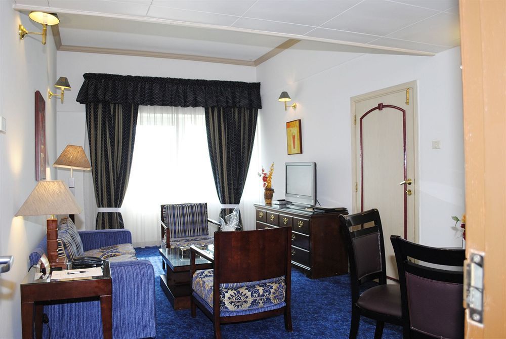 Ramee Guestline 2* Dubai