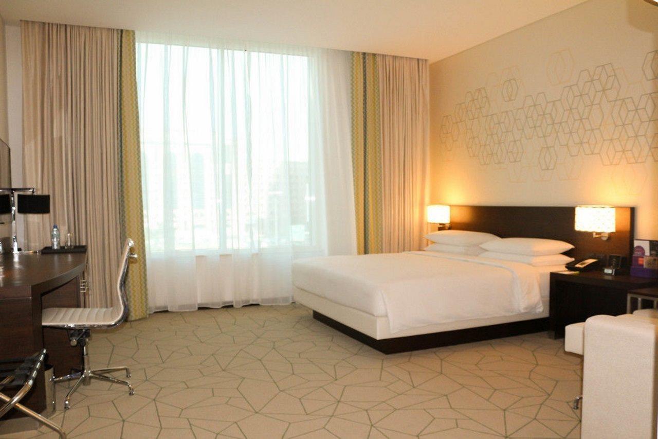 Hyatt Place Baniyas Square Hotel Dubai