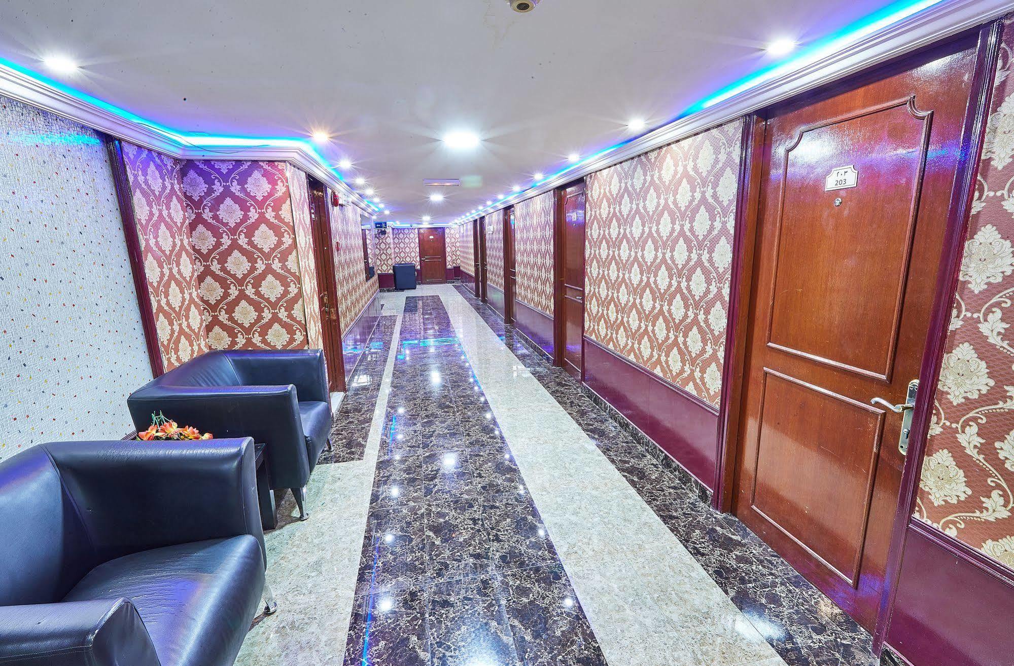 West Hotel