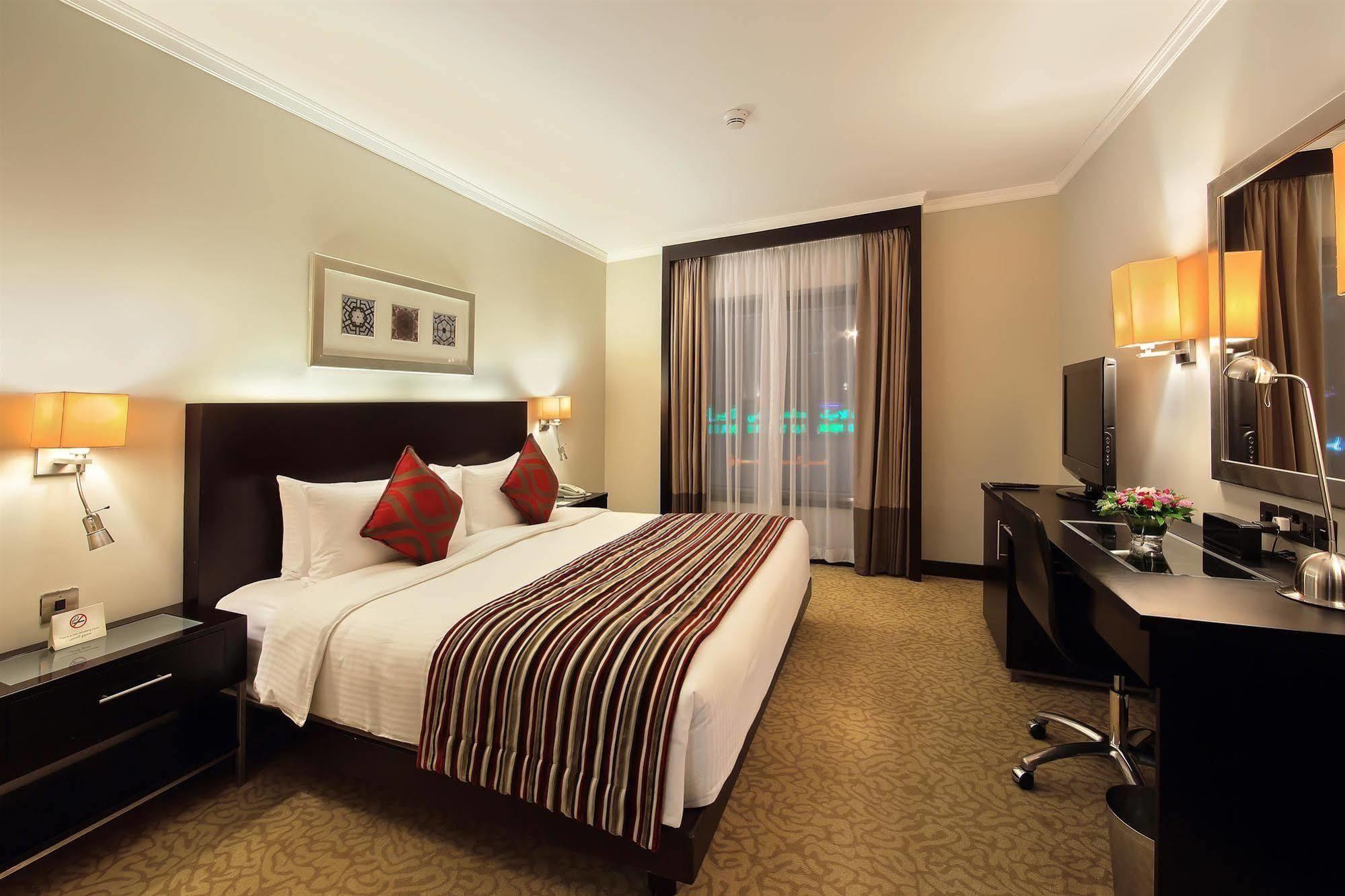 Ramada Plaza By Wyndham Deira