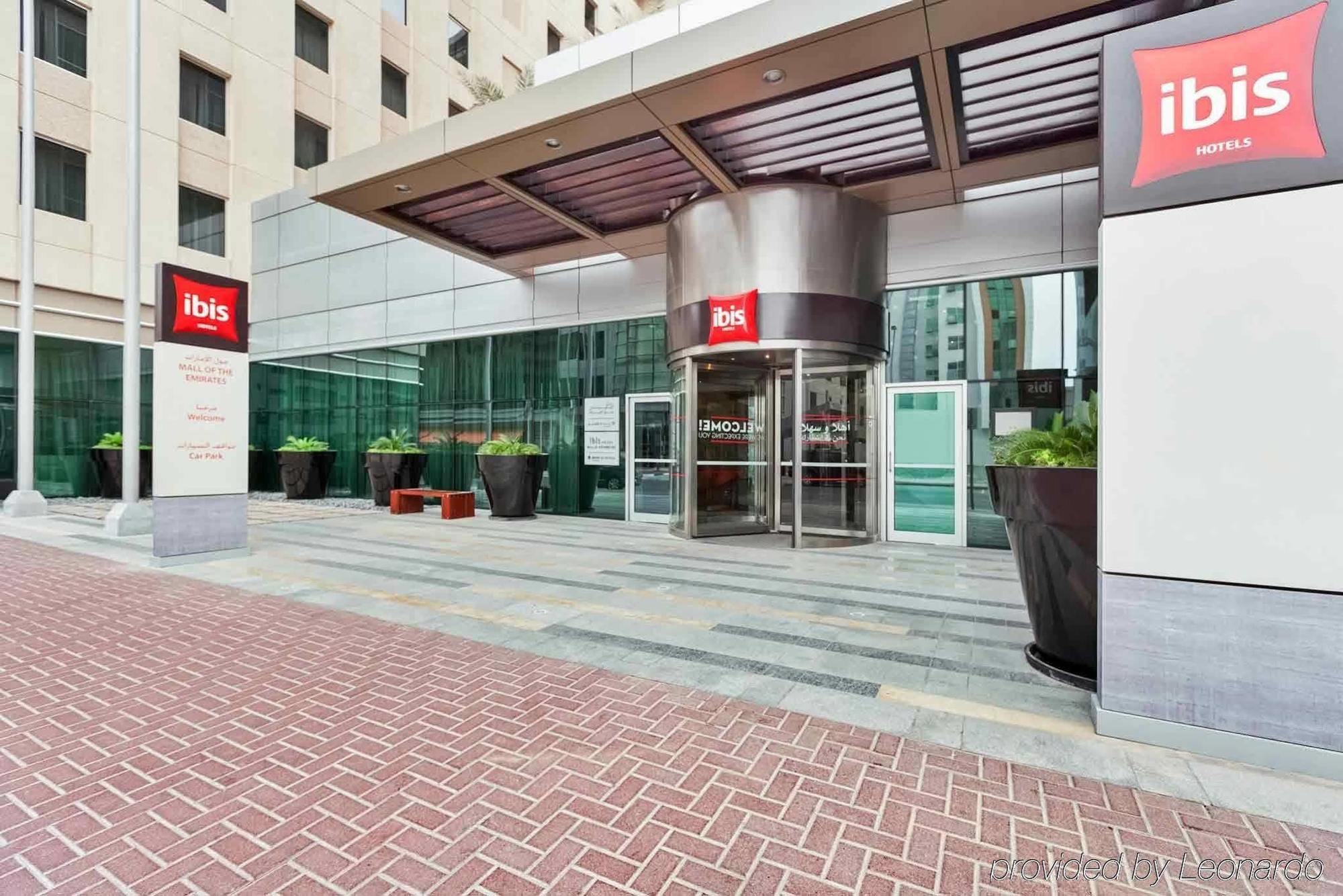 Ibis Mall Avenue Hotel 3*