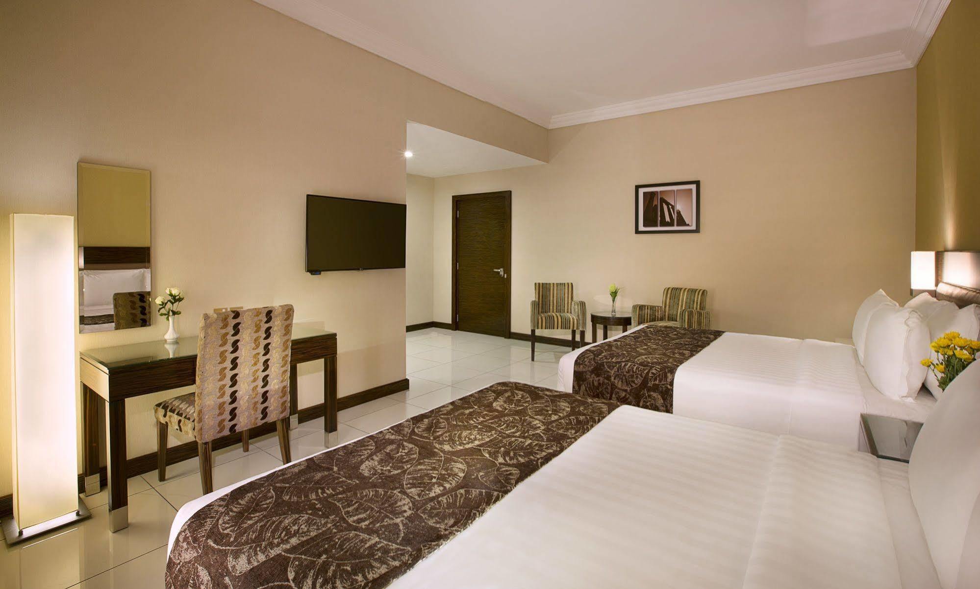 Gateway Hotel