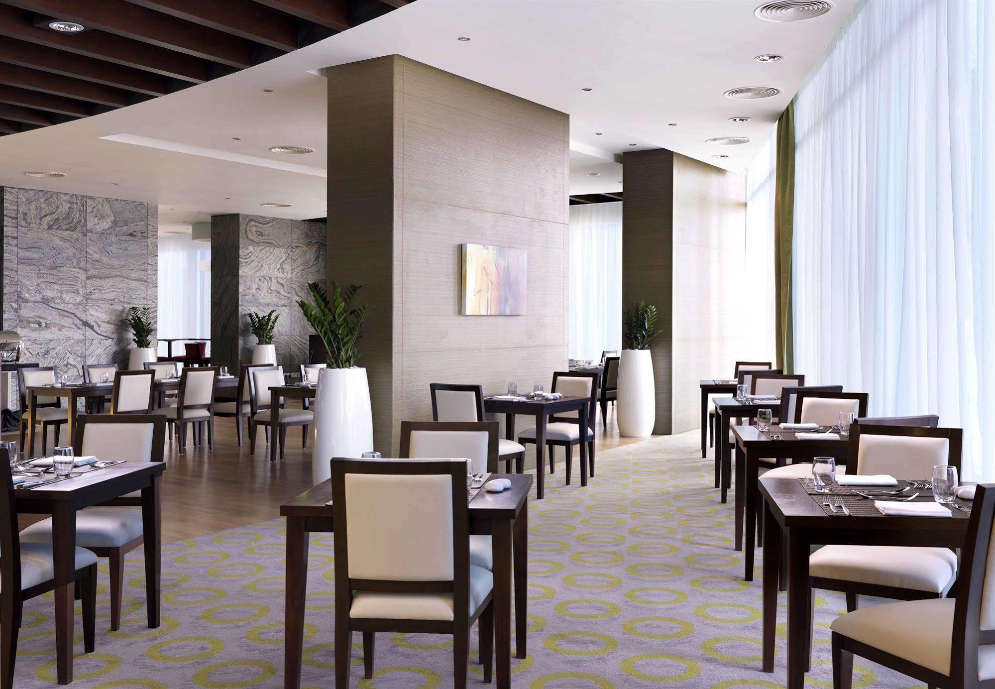 Millennium Downtown 4* Dubai