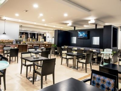 Express Dubai, Jumeirah By Ihg Hotel Dubai