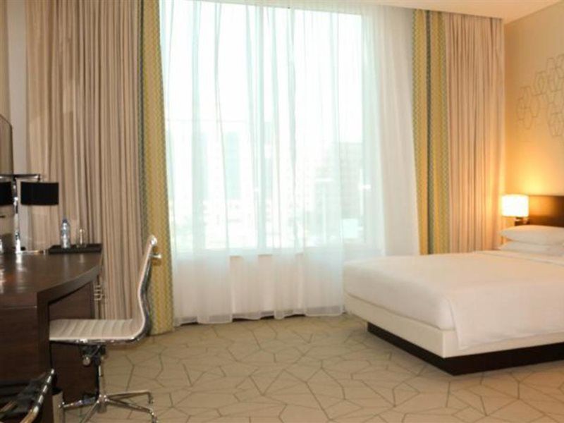 Hotel Hyatt Place Baniyas Square
