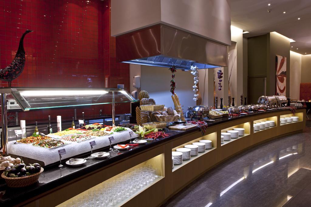 Ibis Mall Avenue Hotel Dubai