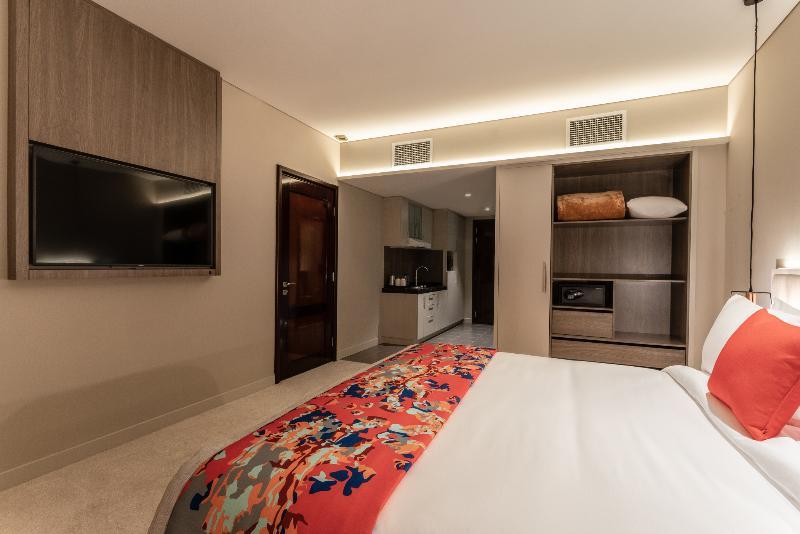 Leva And Opposite Downtown Hotel Dubai