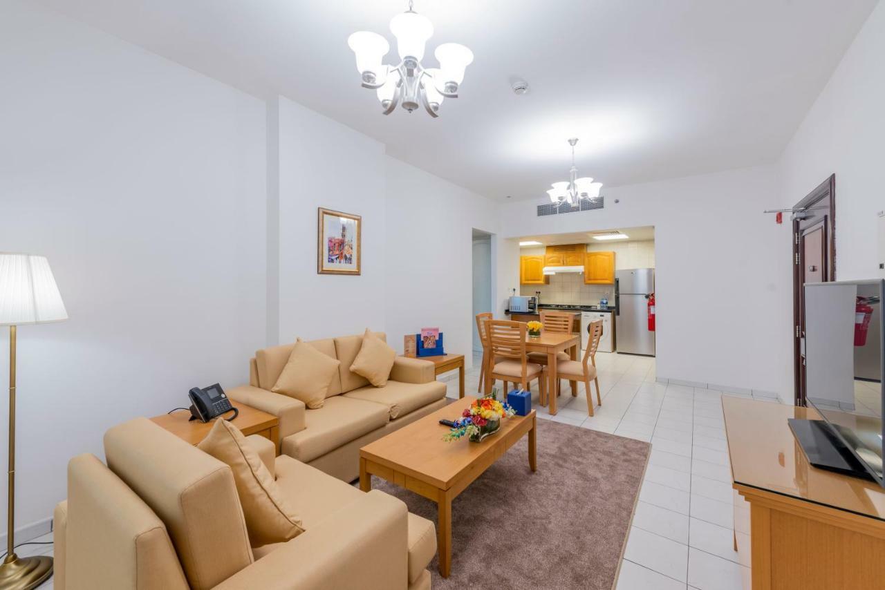 Apartment Roda Al Murooj Residences Dubai