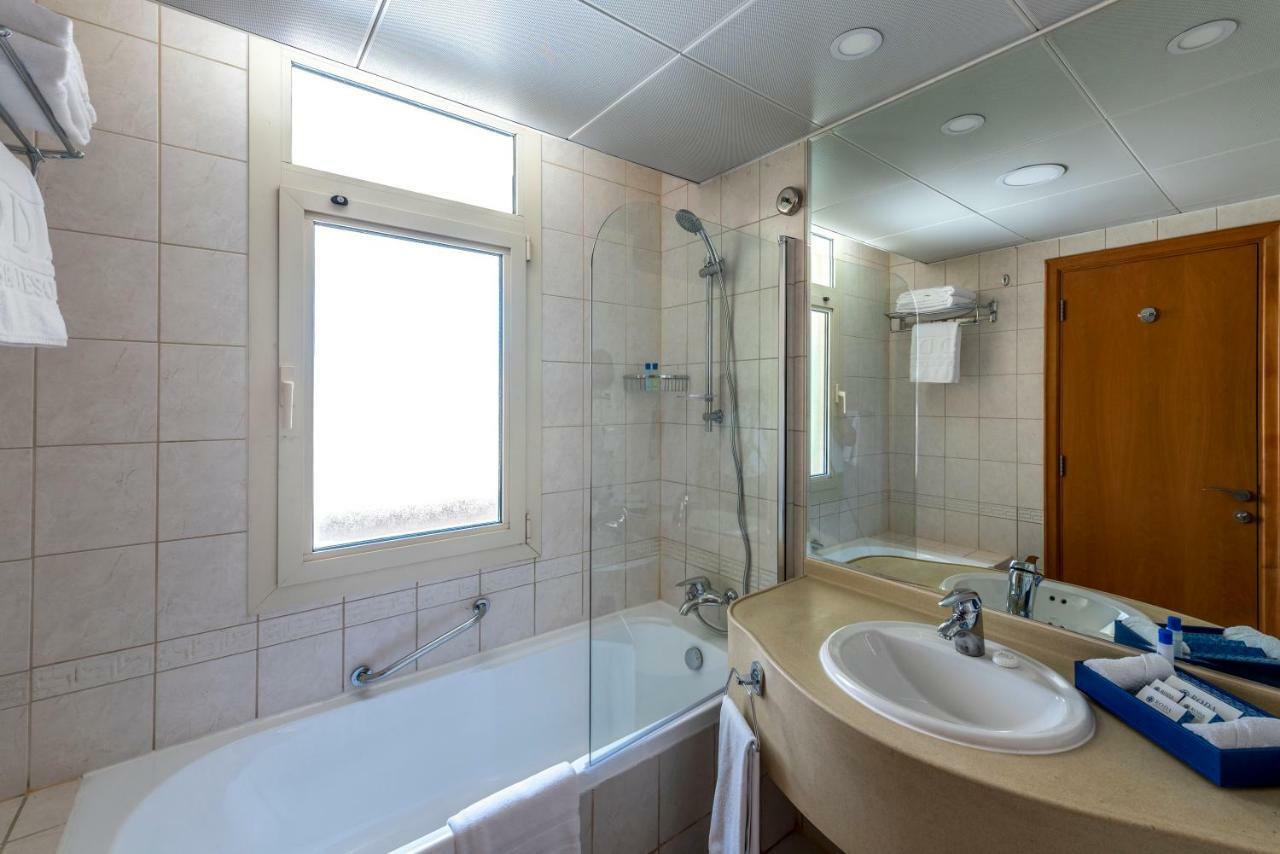Roda Al Murooj Residences