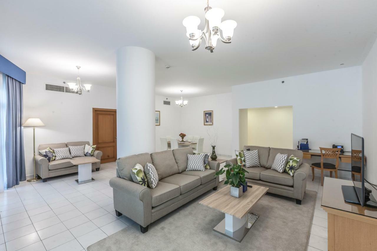 Roda Al Murooj Residences Apartment