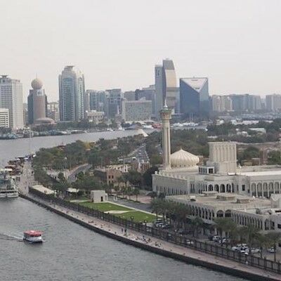 Hotel The George By Saffron, Creek Dubai