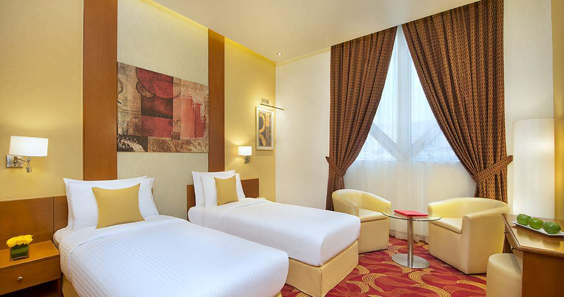 City Seasons Towers Hotel Bur Dubai 4*