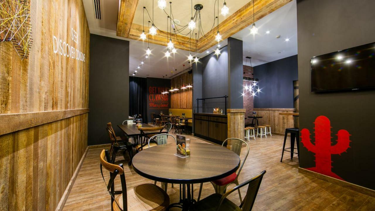 Ibis Al Barsha Hotel 3*