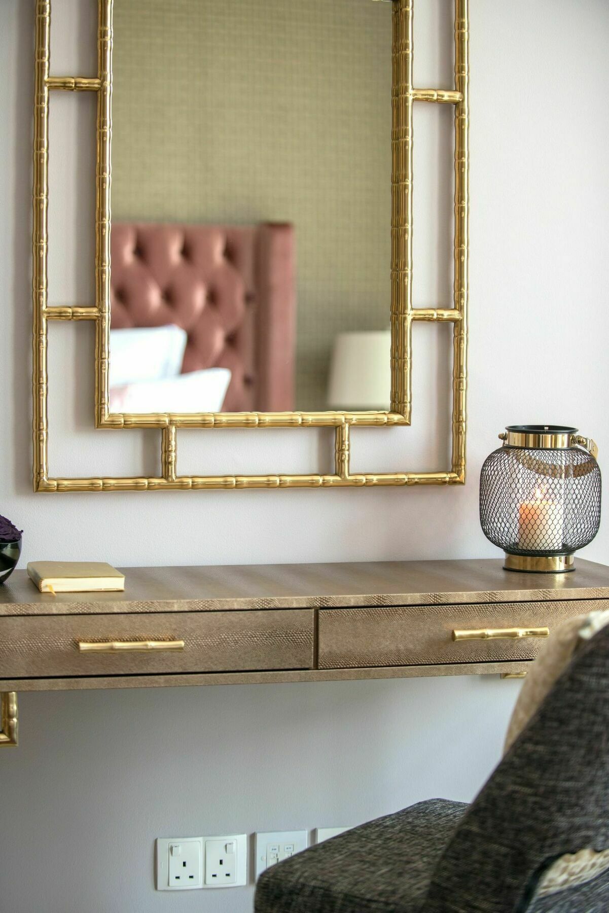 Dream - Claren Downtown Apartment *