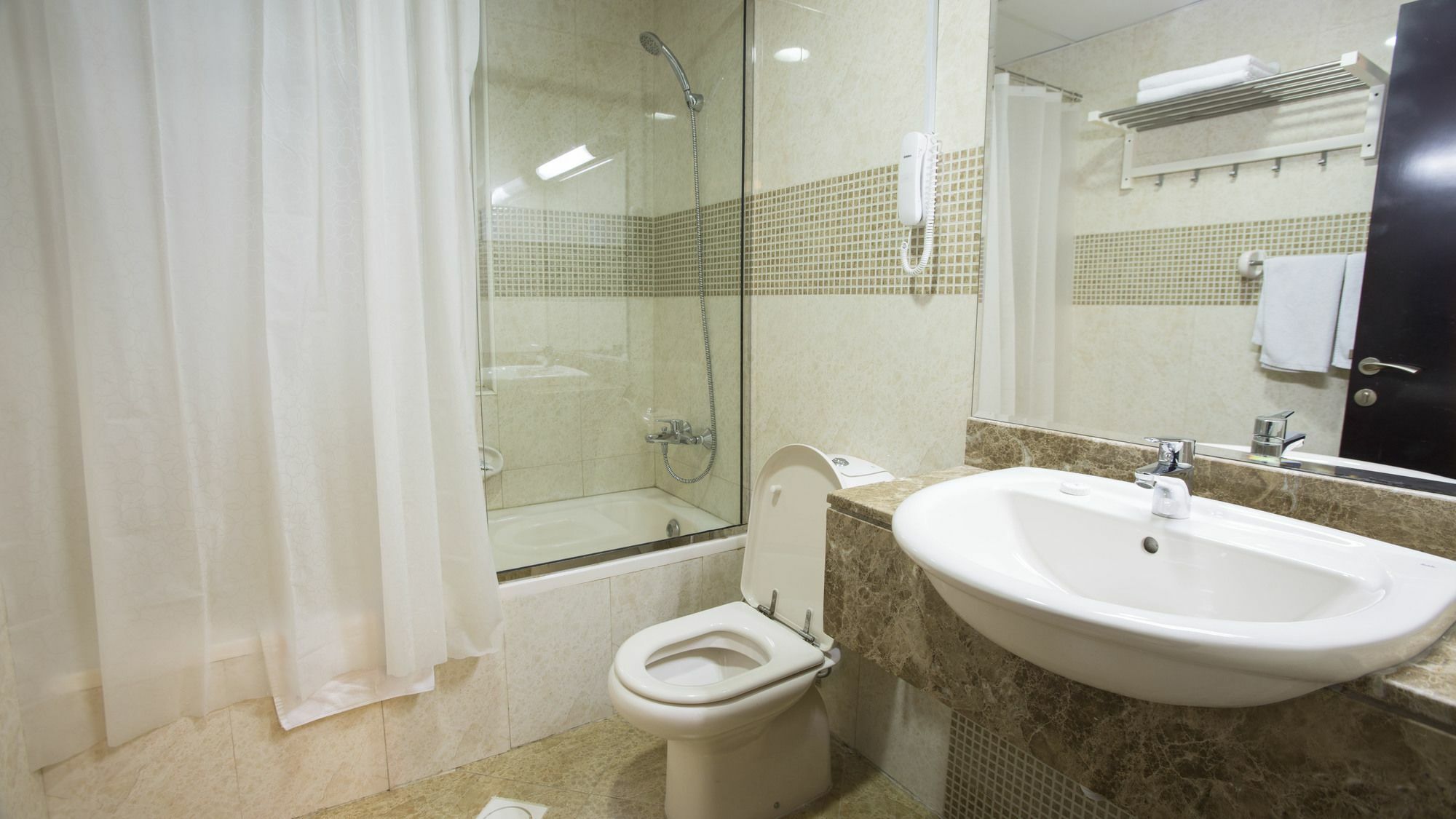 Aparthotel Travellers Dubai