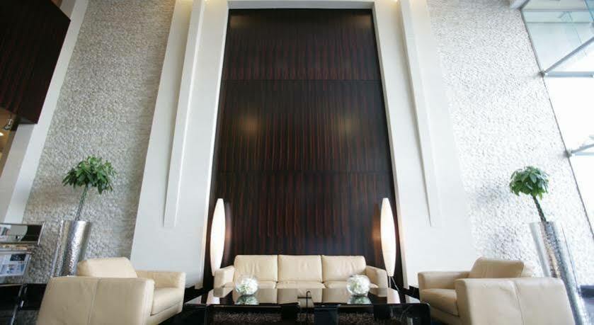 Nojoum Llc Aparthotel 4*