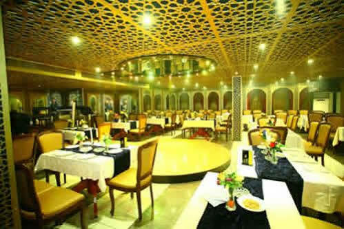 Hotel The George By Saffron, Creek Dubai