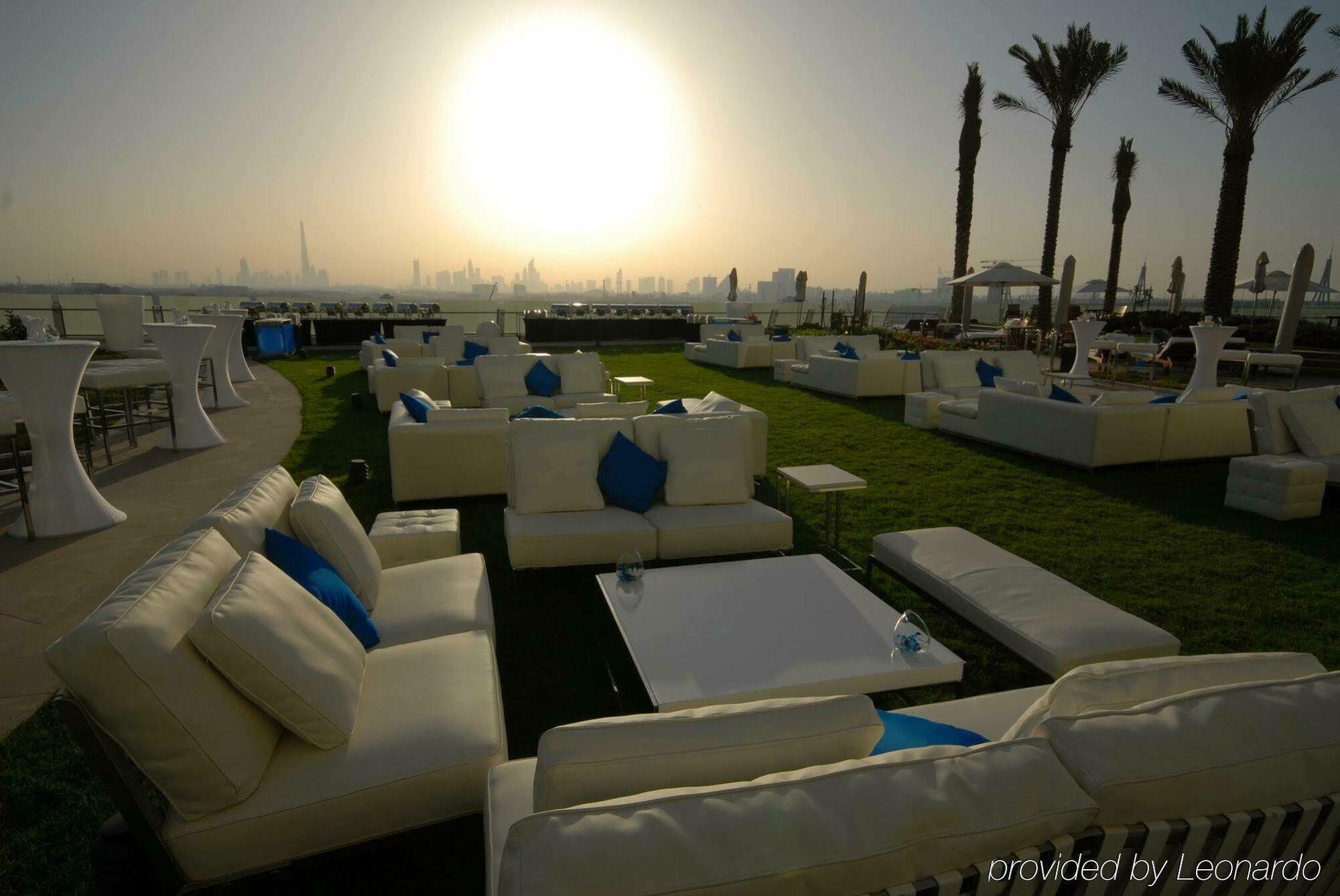 Crowne Plaza Festival City 5*