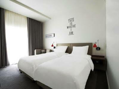 Hotel Rove Healthcare City Dubai