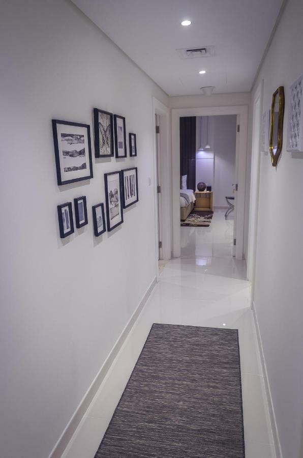 Apartment Waterfront Downtown- Damac Maison Canal View Dubai