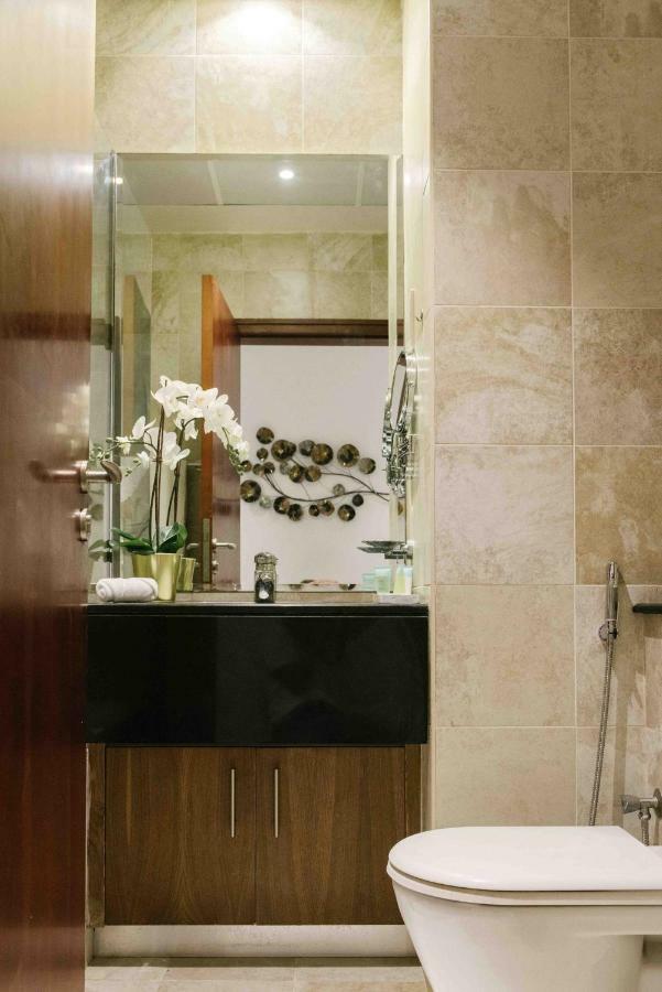 Boutique Living - Dubai Marina Heights *
