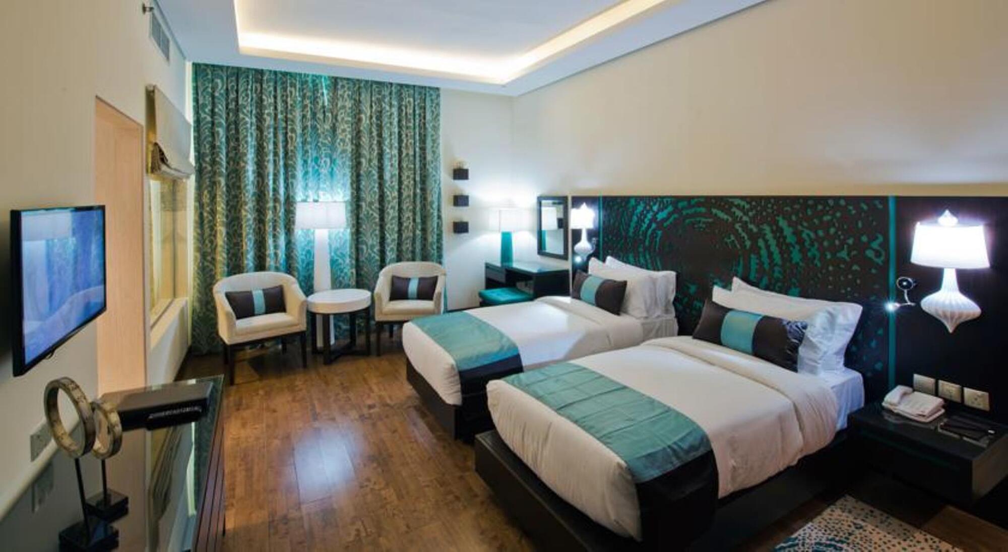 Signature Al Barsha Hotel 4*