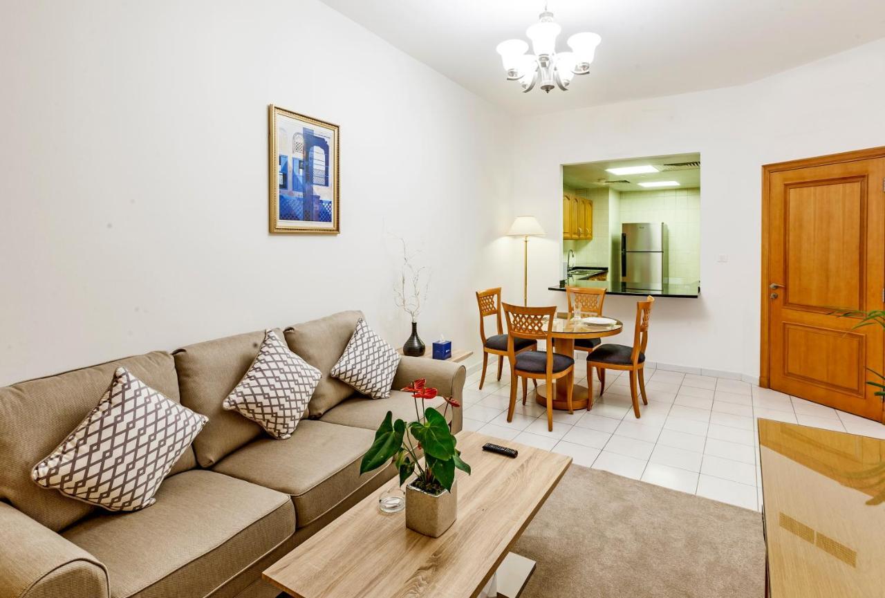 Roda Al Murooj Residences Apartment