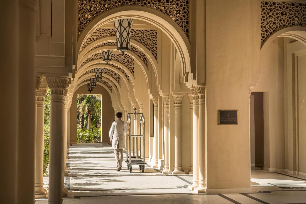 Four Seasons At Jumeirah Resort Dubai