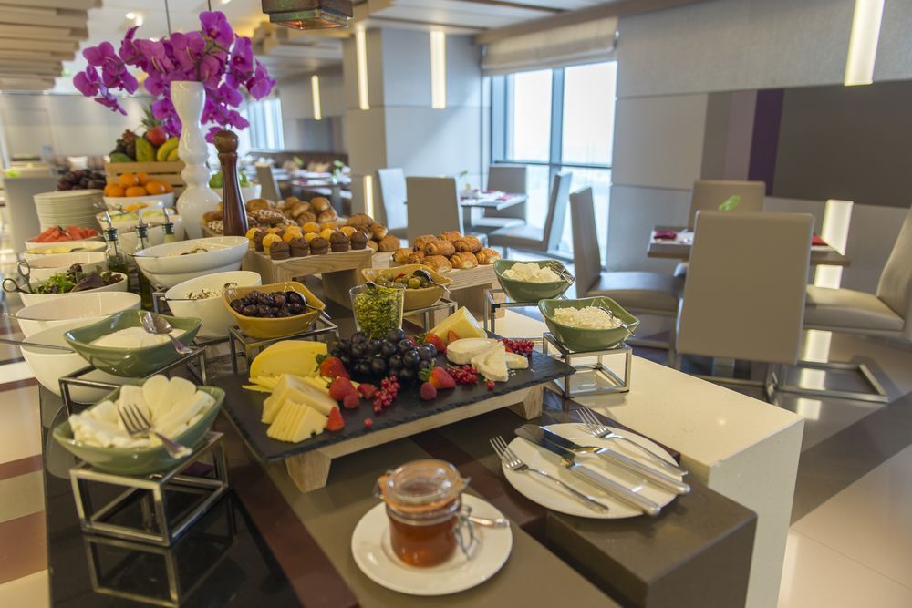 Hyatt Regency Creek Heights 5*