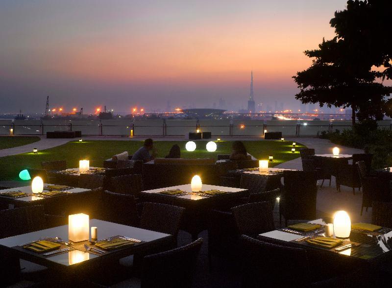 Hotel Crowne Plaza Festival City Dubai
