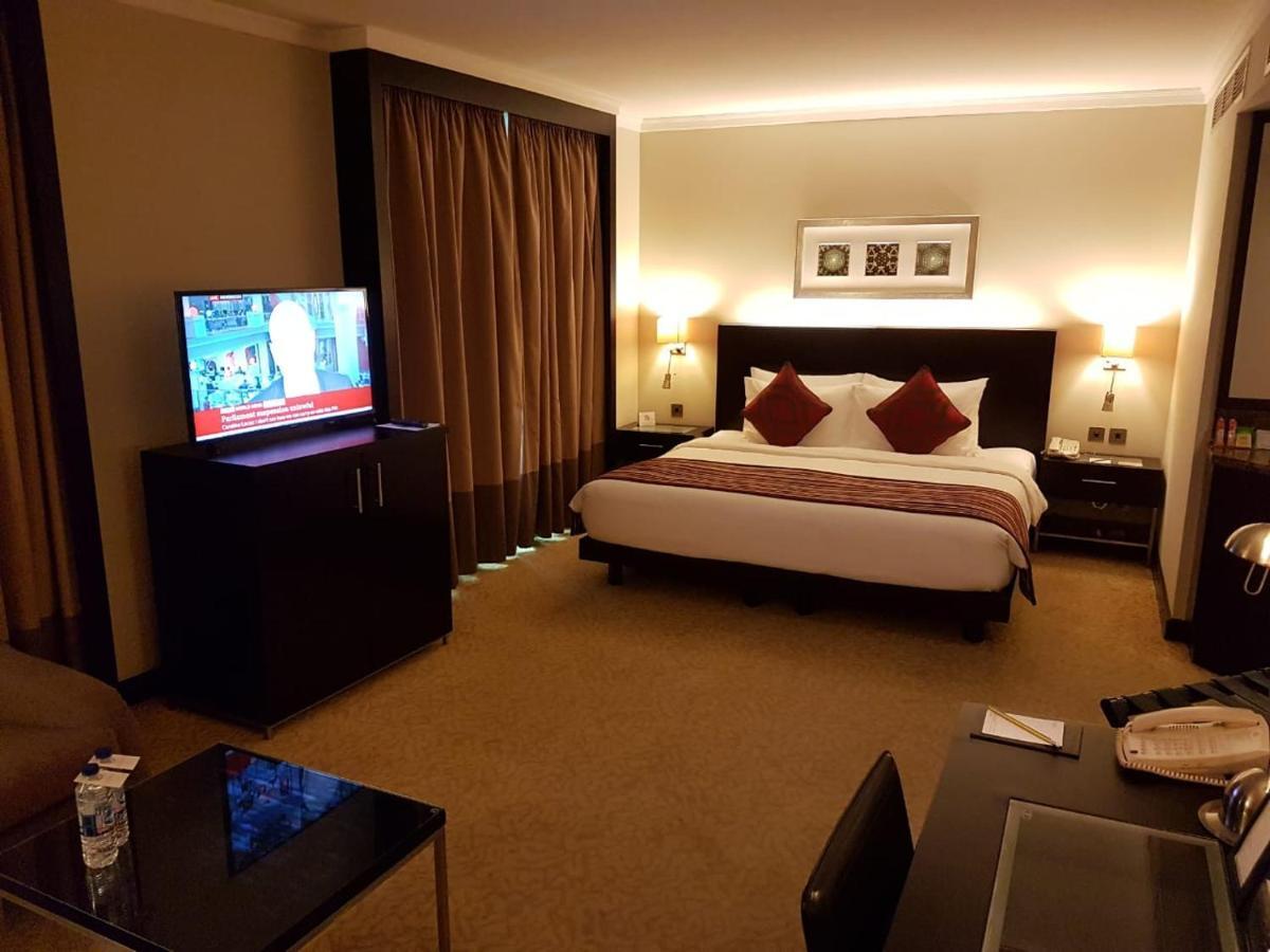 Ramada Plaza By Wyndham Deira 4*