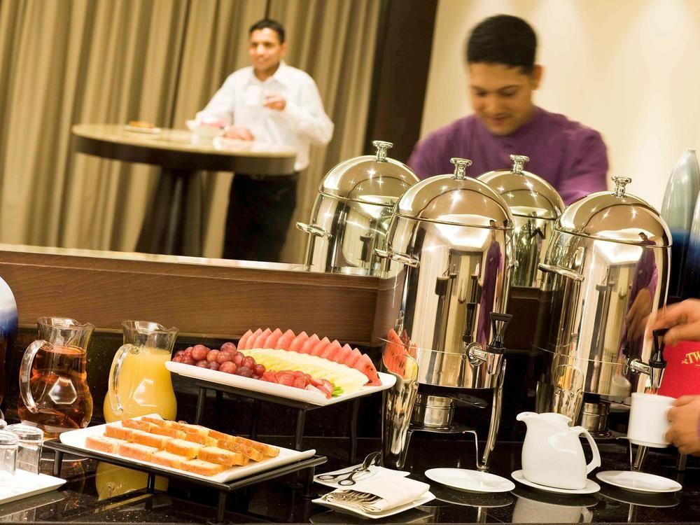 Novotel Deira Creekside Hotel