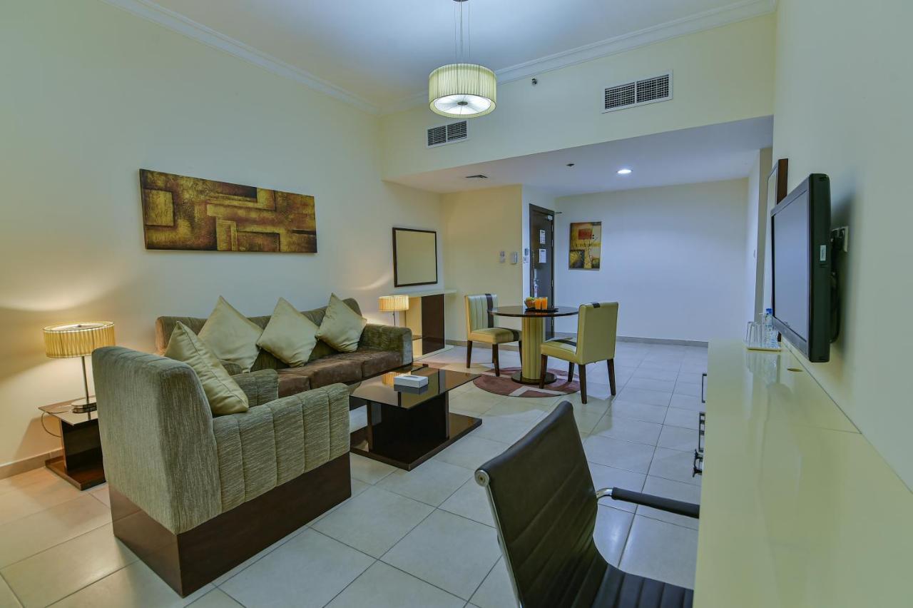 Vista Deluxe Hotel