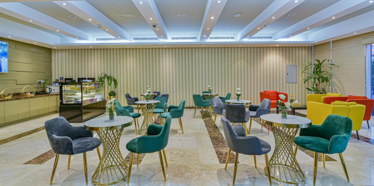 Vista Deluxe 4* Dubai