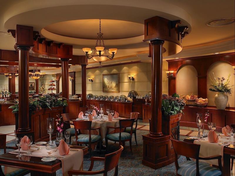 Knight Castle Hotel 5*