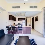 Bay Central Apartment With Awesome Marina View