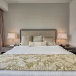 Exquisite 1Br At The Address Residences Dubai Marina By Deluxe Holiday Homes