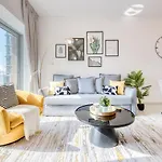 Lavish 1Br At Marina Towers Dubai Marina By Deluxe Holiday Homes